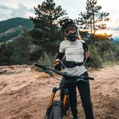 HydraPak Contour Lumbar 1.5L Bladder 8 HydraPak Contour Lumbar 1.5L Bladder -Outdoor Research Store 11 900x 03e120e2 7b8e 4aed 9c28 5c1b99c811dc