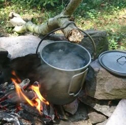 TOAKS Titanium 750ml Pot With Bail Handle -Outdoor Research Store 1394600001 Life POT 750 BH 2 1024x1024 1d89f4a8 2f91 4e5b 9205 1d90c11aa5e5