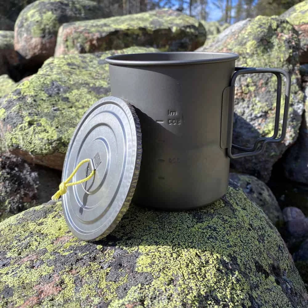 UltimaPeak FeatherLid Ultralight Titanium Pot Lid 95mm 2 UltimaPeak FeatherLid Ultralight Titanium Pot Lid 95mm - Image 2