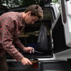 HydraPak Pioneer 10L Water Storage System -Outdoor Research Store 2 900x dfe2d37a a48a 48c6 a5d0 175357909c6a