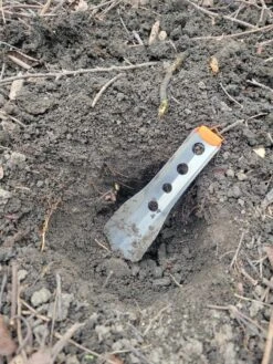 BoglerCo Ultralight Backpacking Trowel 16 BoglerCo Ultralight Backpacking Trowel -Outdoor Research Store BoglerCo Ultralight Backpacking Trowel Dirt