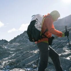 Bonfus Iterus 38L UltraX Ultralight Pack -Outdoor Research Store Bonfus Iterus 38L UltraX Ultralight Pack Hiking