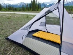 Durston Gear X-Mid 2 Solid Ultralight Tent -Outdoor Research Store Durston Gear X Mid 2 Solid Ultralight Tent Lifestyle 4