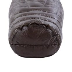 Enlightened Equipment Enigma 850 Quilt -Outdoor Research Store Enlightened Equipment Enigma 850 Quilt Footbox 2