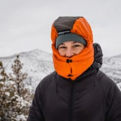 Enlightened Equipment Torrid Hood -Outdoor Research Store Enlightened Equipment Torrid Hood Lifestyle 2