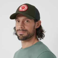 Fjallraven 1960 Logo Långtradarkeps Trucker Cap -Outdoor Research Store Fjallraven 1960 Logo L ngtradarkeps Trucker Cap Model Front On