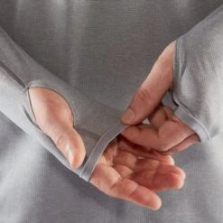 Fjallraven Men's Abisko Sun Hoodie -Outdoor Research Store Fjallraven Men s Abisko Sun Hoodie Model Hand Wrist Detail