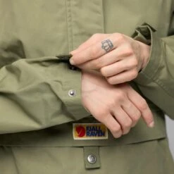 Fjallraven Women's Vardag Anorak -Outdoor Research Store Fjallraven Women s Vardag Anorak Model Close Up Cuff