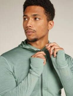 Icebreaker Men's Merino Blend 200 Realfleece™ Descender Long Sleeve Zip Hoodie -Outdoor Research Store Icebreaker Men s Merino Blend 200 Realfleece Descender Long Sleeve Zip Hoodie Zip Up