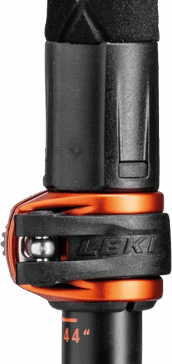 Leki Makalu FX Carbon Trekking Poles (pair) -Outdoor Research Store Leki Makalu FX Carbon Trekking Poles Close Up Lock