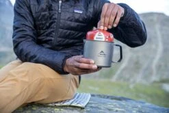 MSR Titan Kettle 900ml -Outdoor Research Store MSR Titan Kettle 900ml Lifestyle 1