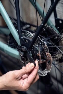 ORTLIEB Quick Rack Light -Outdoor Research Store ORTLIEB Quick Rack Light Lifestyle 3