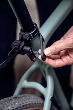 ORTLIEB Quick Rack Light -Outdoor Research Store ORTLIEB Quick Rack Light Lifestyle 4