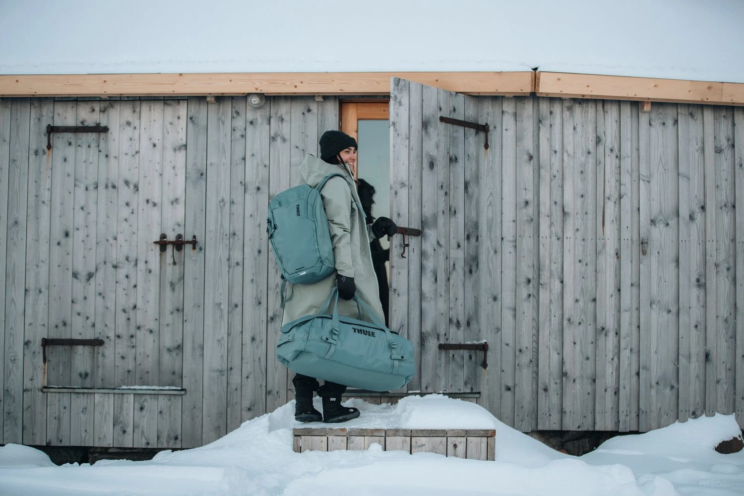 Thule Chasm 26L Laptop Backpack 14 Thule Chasm 26L Laptop Backpack - Image 14