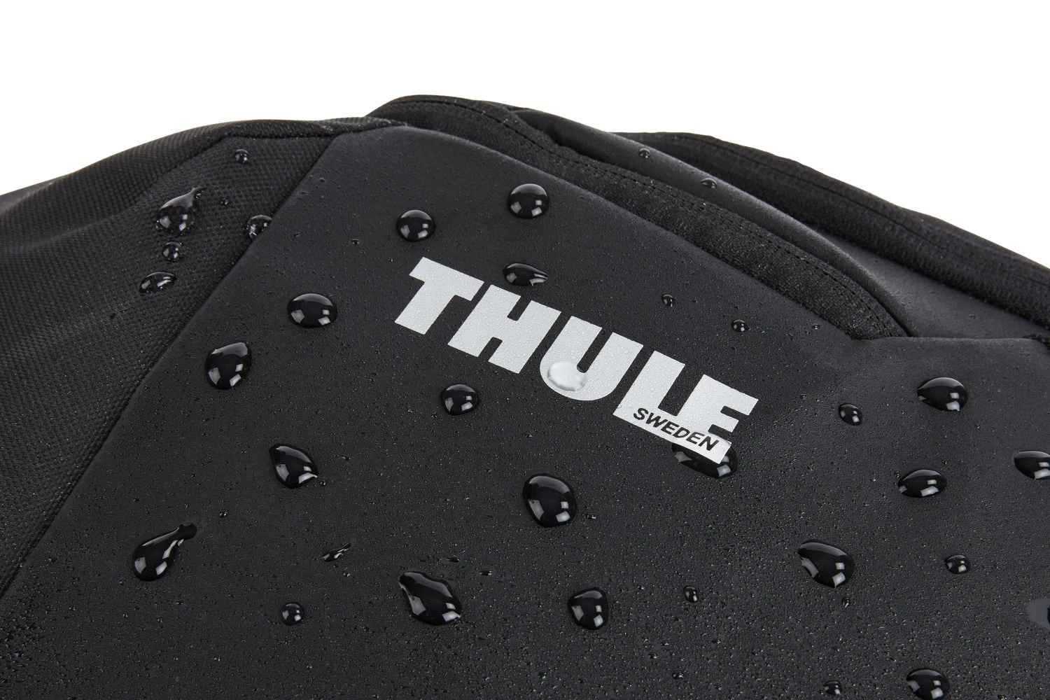 Thule Chasm 26L Laptop Backpack 6 Thule Chasm 26L Laptop Backpack - Image 6