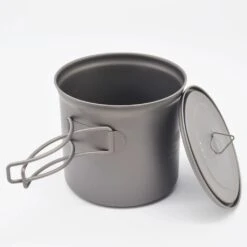TOAKS Titanium 1100ml Pot 7 TOAKS Titanium 1100ml Pot -Outdoor Research Store TOAKS Titanium 1100ml Pot Handle Lid Off