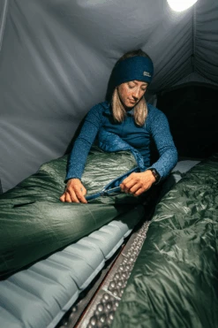 Therm-A-Rest NeoAir Xtherm NXT Sleeping Mat R-Value 7.3 -Outdoor Research Store Therm A Rest NeoAir Xtherm NXT Sleeping Mat Lifestyle 2