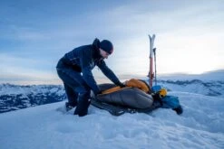 Exped Dura 8R Expedition Sleeping Mat R-Value 7.8 -Outdoor Research Store elm 188